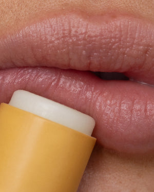 Poppy & Pout Lip Balm: Wild Honey