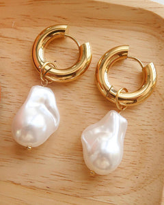 Oceana Gold Statement Large Pearl Earring