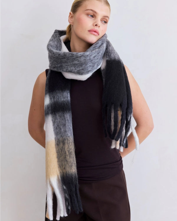 The Stockholm Scarf - Arctic