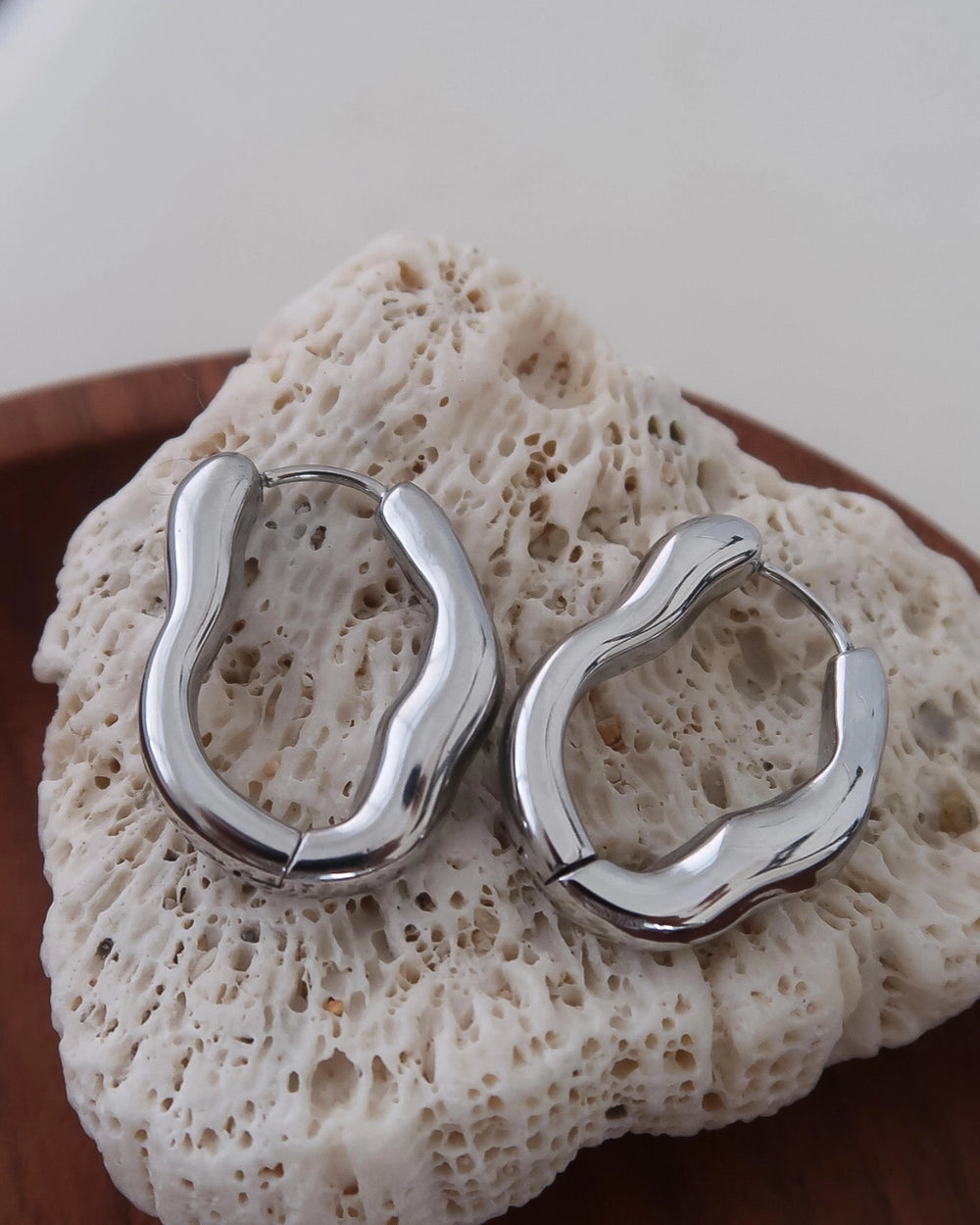 The Wave Hoop - Gold or Silver