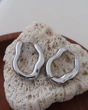 The Wave Hoop - Gold or Silver