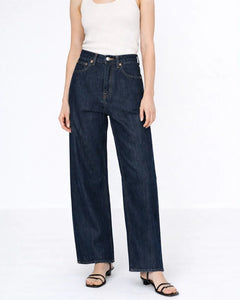 Kallie Relaxed Curve Denim