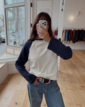 The Long Sleeve Ragland Tee - Navy