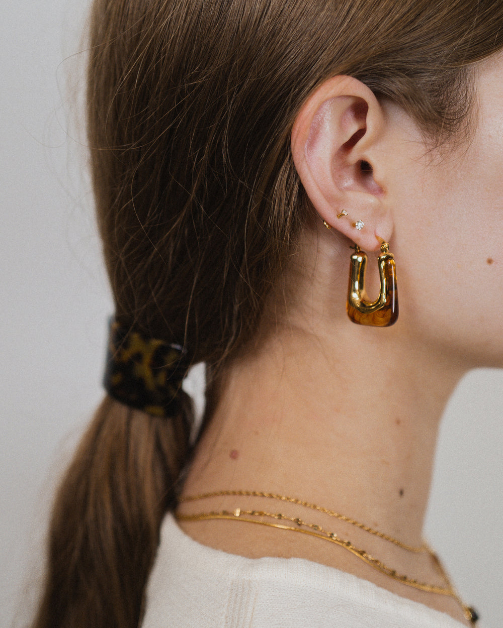 U-Shape Acrylic Hoop