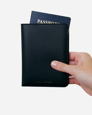 The Atlas Leather Passport Case