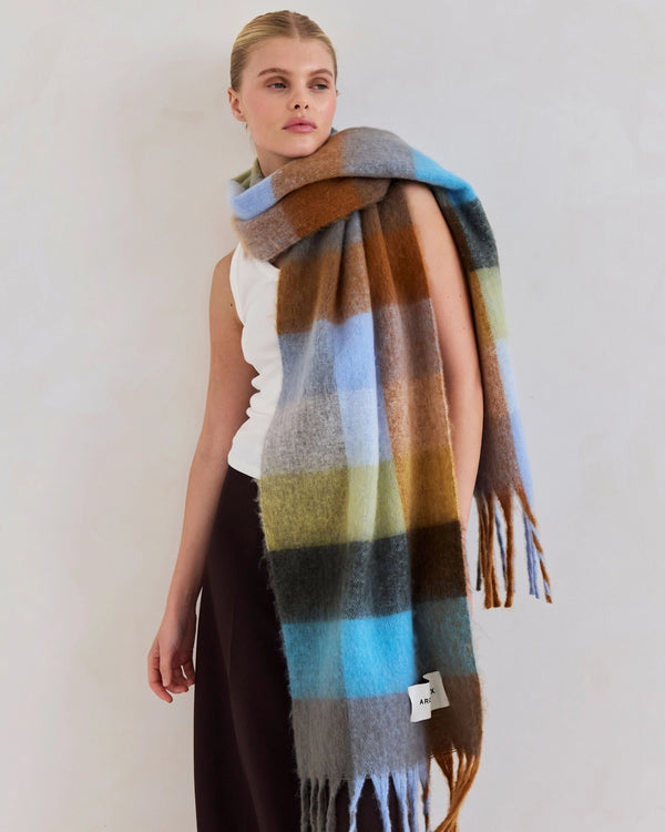 The Reykjavik Scarf - Blue/Orange