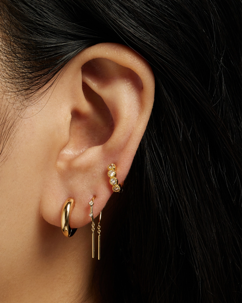 Mila Threader Huggies